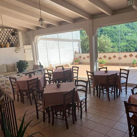 Bed E Breakfast Erica Acomodação com café da manhã Conflenti Inferiore Exterior foto